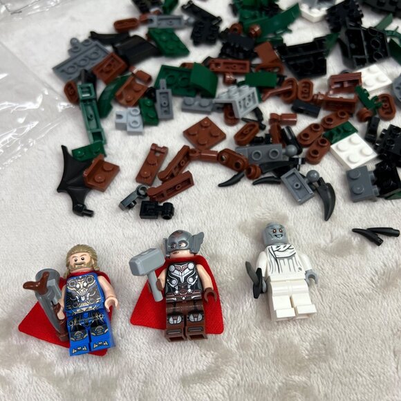 Lego Thor Love and Thunder 76207 Attack on New Asgard Marvel Studios 2022 - Picture 3 of 8